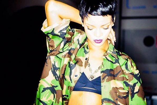 rihanna-camouflage-instagram-25-10-2012