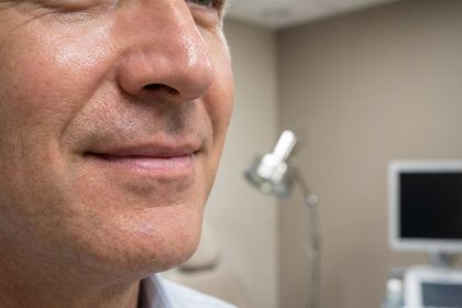 correction rides visage